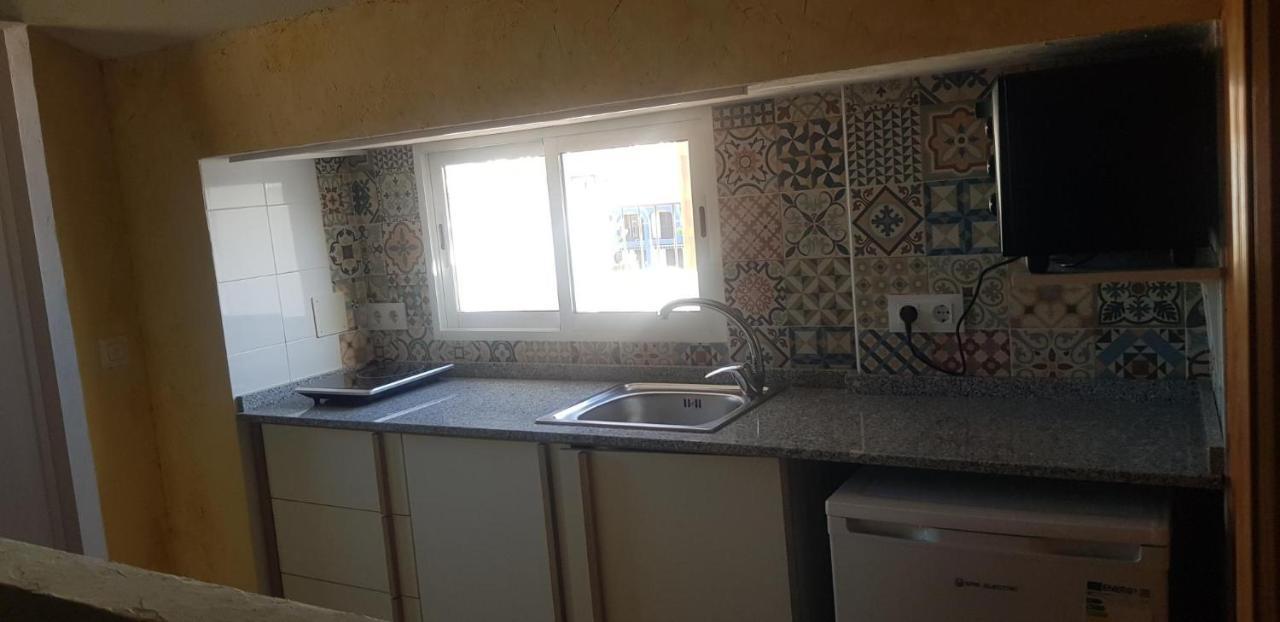 Apartment Junto A La Playa Y Vistas Al Mar